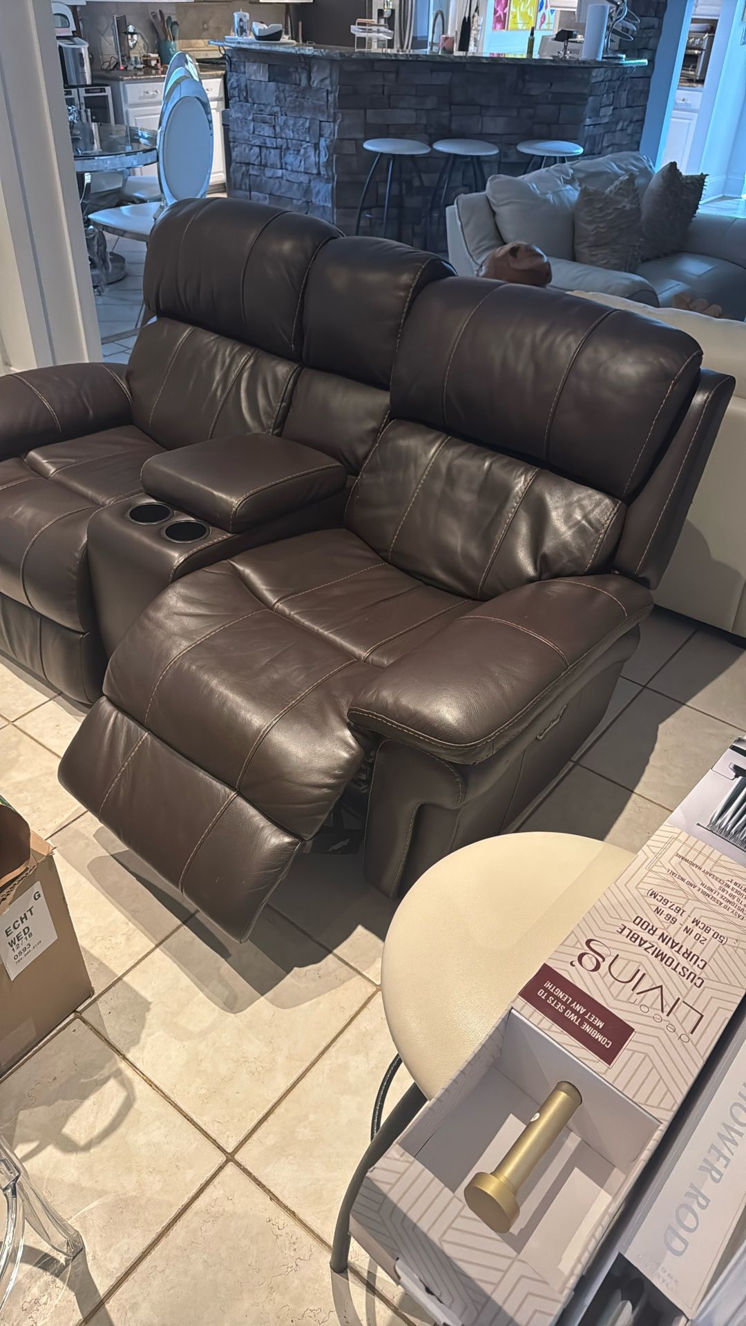  Double Sofa Reclinable Like New   