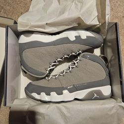 Cool Grey 9 Sz 11 DS