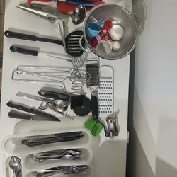 Various Kitchen Utensils