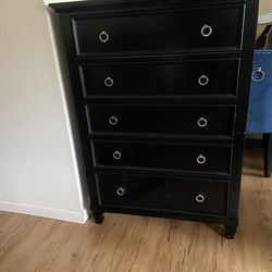 FREE  Black Dresser H 50 W 36 D 17