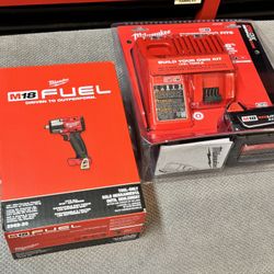 NEW Sealed - Milwaukee M18 Fuel 1/2” Mid Torque Impact Wrench + Battery