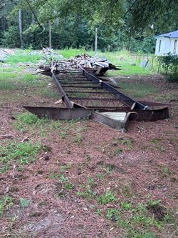 Trailer frame from a mobile home
