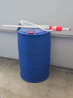 50 55 gallon barrel and water pump
