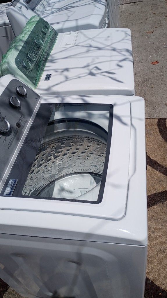 Maytag Washer And Dryer Set