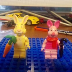 Lego Compatible Piglet & Rabbit 