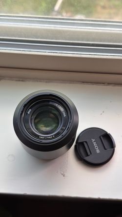 Sony lens