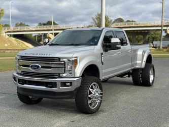 2018 Ford F350 Super Duty Crew Cab