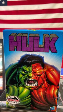 HULK Comic Con Exclusive 2011 original Action Figure by Marvel Universe