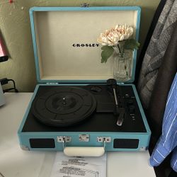 Crosley Cruiser Plus Record Player