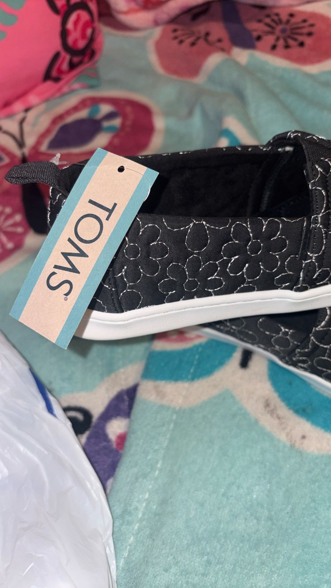 New Girl Toms