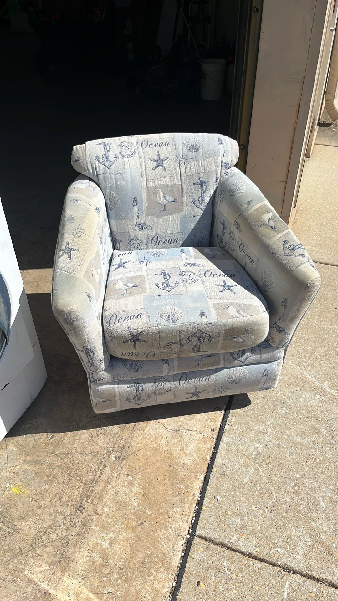 Swivel Condo Sofa Chair