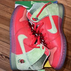Strawberry Cough Nike SB Dunk High- SZ.10