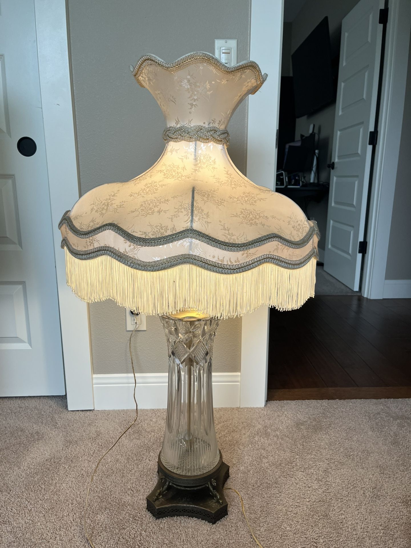 1930’s Vintage Lamp With Newer Shade