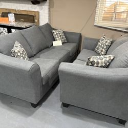 New Sofa & Loveseat Set