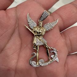 14k Saint Michael Pendant (8 Grams)