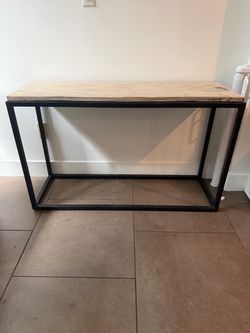 Metal entry table