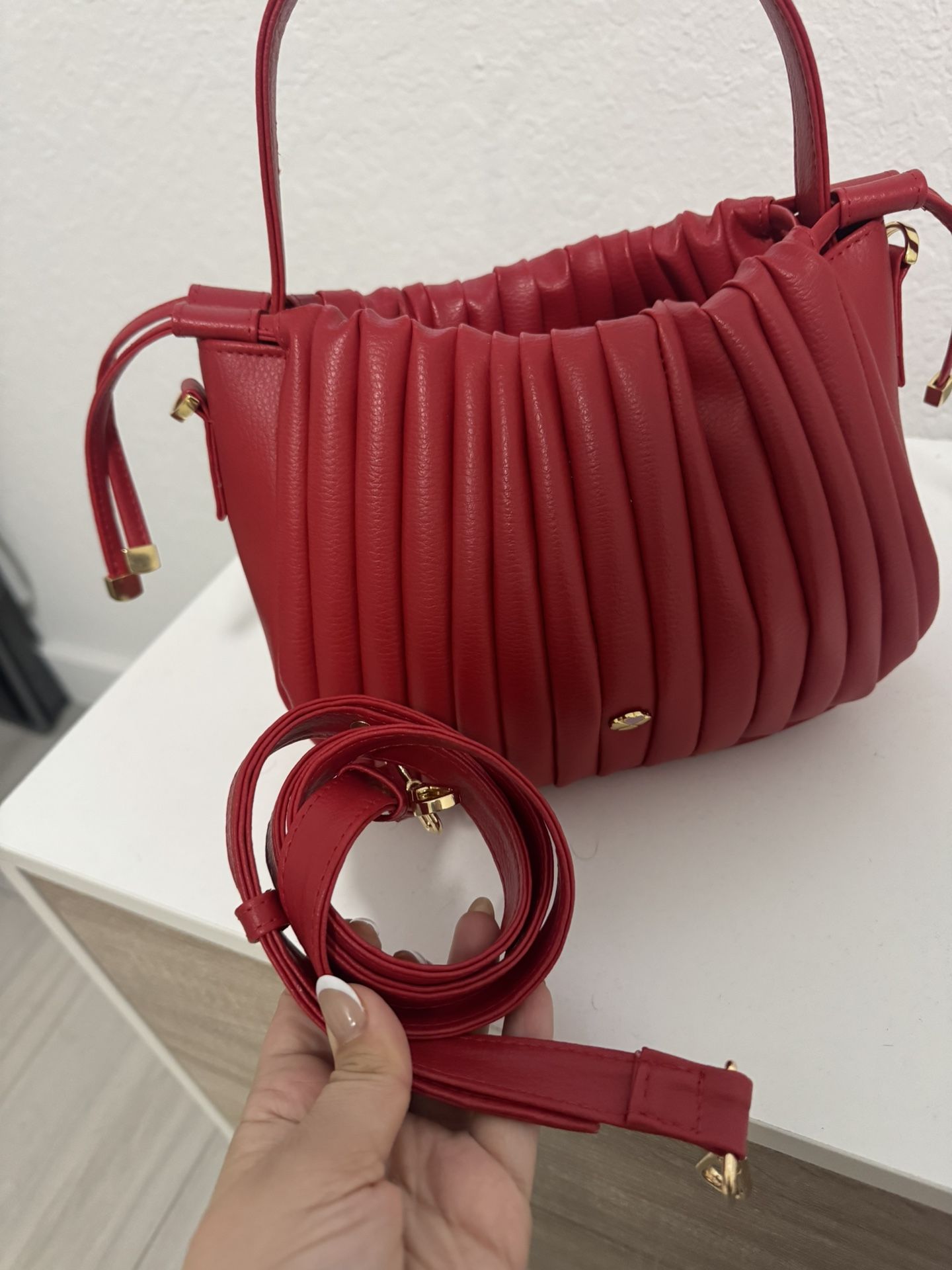 Red shell bag
