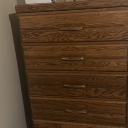 Bedroom Set Dressers With Mirror On Long Dresser