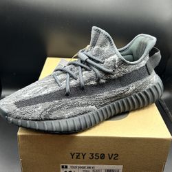 Adidas Yeezy Boots 350 V2 Gray