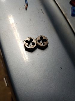 1/4X20 Dies Few Hundred