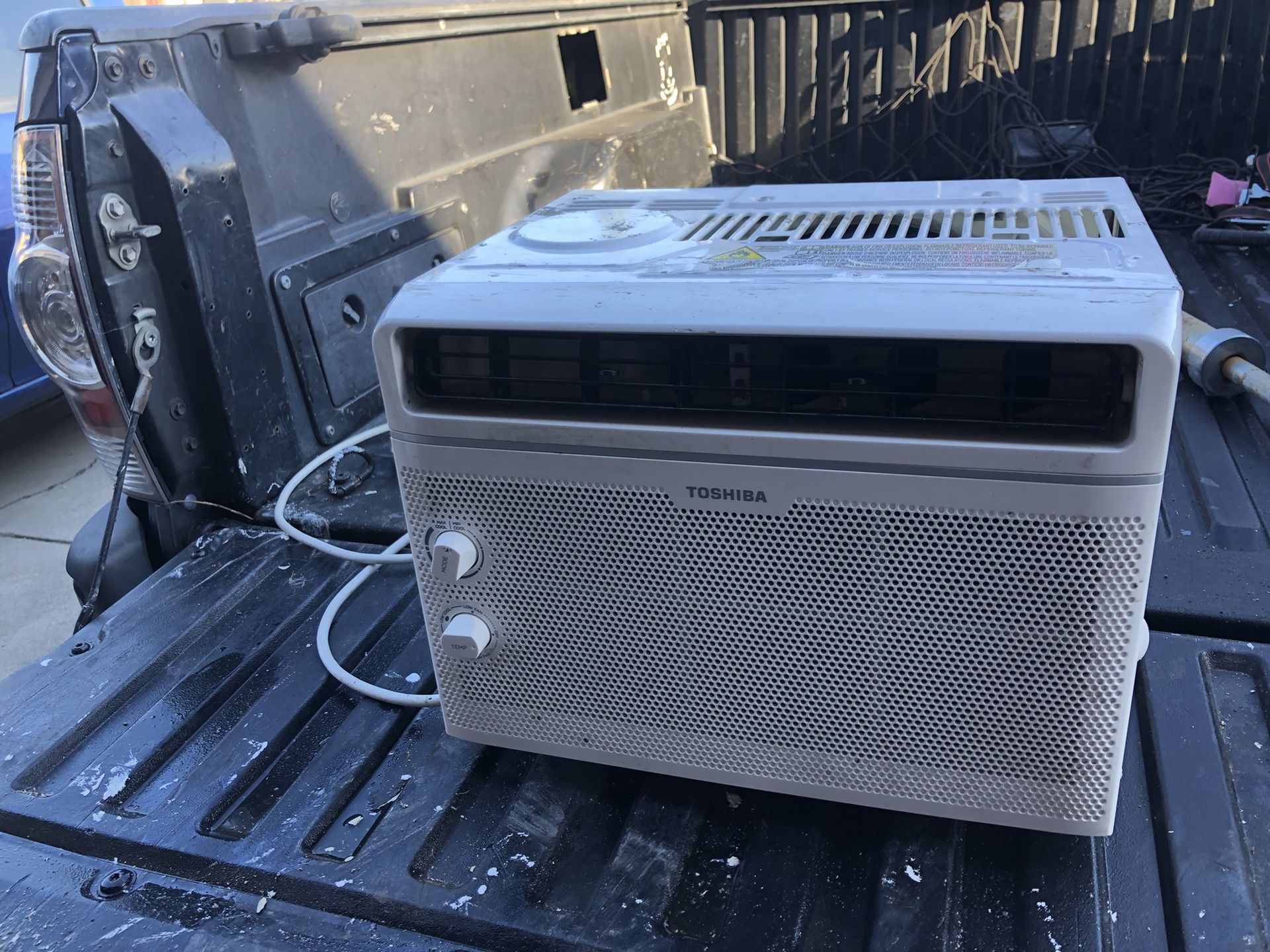 Toshiba Window AC Unit 