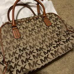 Michael Kors handbag 