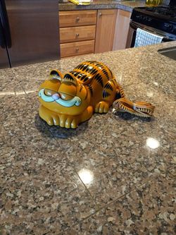 Garfield Phone