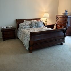 5 Piece Bedroom Set