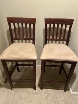 Pier 1 Bar Height Chairs Solid Wood