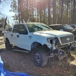 2004 Ford F-150 FX4 5.4 Triton Parts Car 