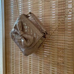 Girl Purse - Like New
