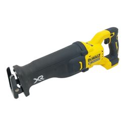 Dewalt xr power detect reciprocating saw hot sale