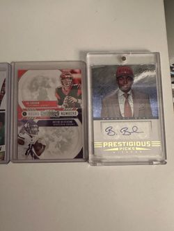 NBA / NFL CARD LOT