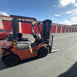 2003 Toyota Forklift 