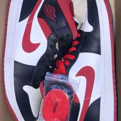 AJ1