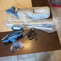 Xtrovac 110 Pool Vacuum Cleaner 
