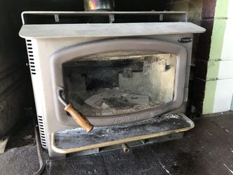 Avalon rainier 945/990 wood stove insert for Sale in Gig Harbor, WA -  OfferUp