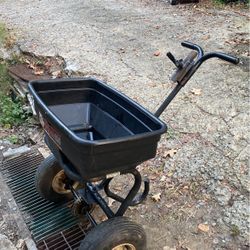 Grass Seeder 