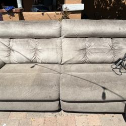 Couches Recliner 