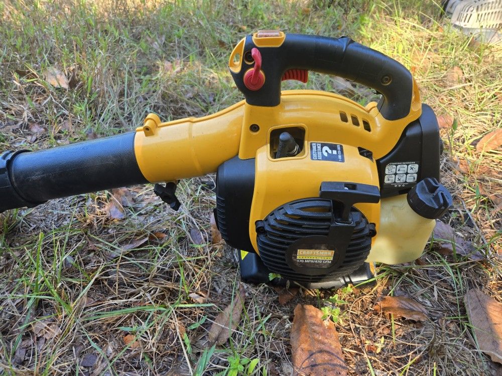 Craftsman Gas Leaf Blower.