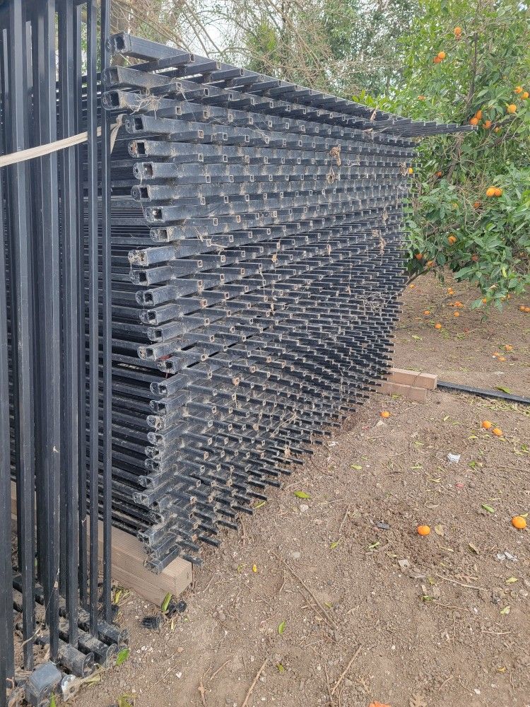 metal fence for Sale in Stockton, CA OfferUp
