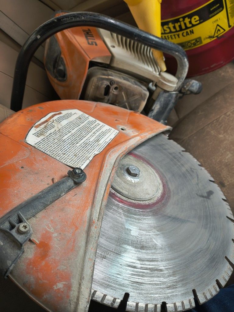 Stihl TS-800 Gas Powered Cutquik Concrete Cut-Off Saw 14" Blade