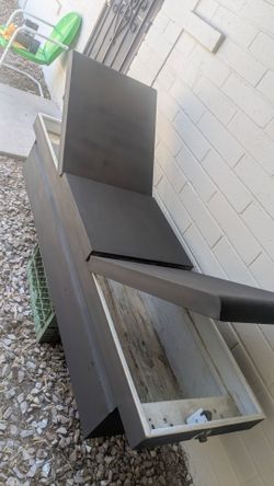 Truck box