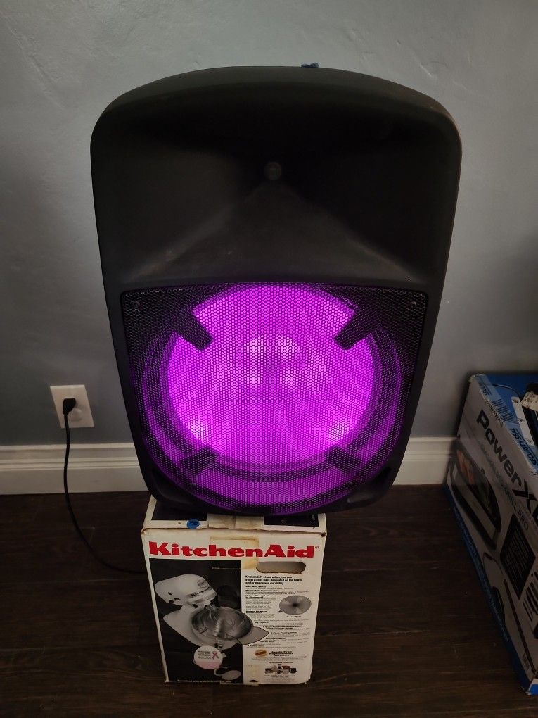 Bluetooth Speaker with Micophone
