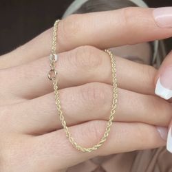 10k gold solid bracelet 6/5 “