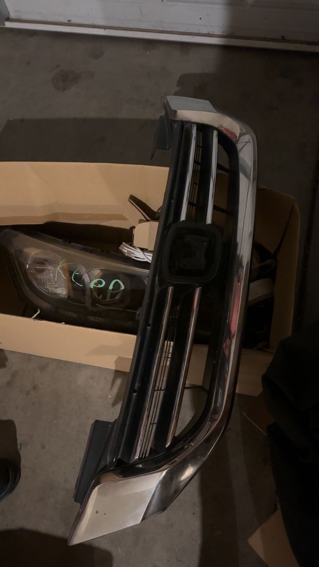 Honda Accord Sedan Front Grill