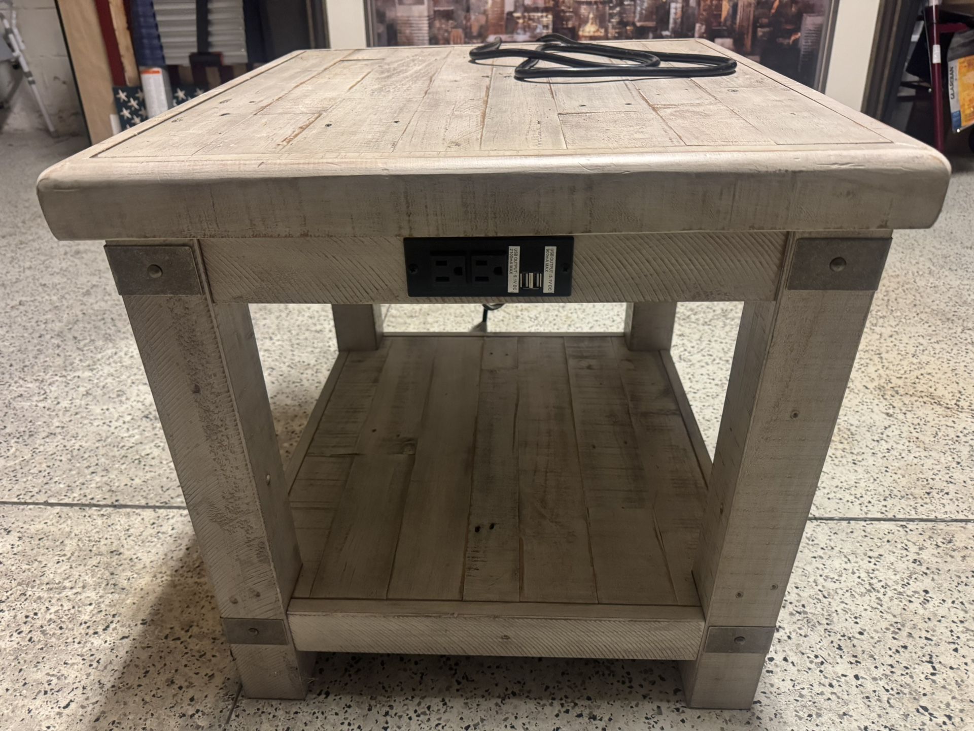 1 End Table
