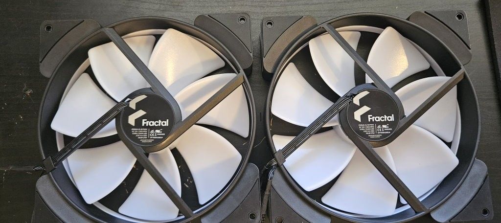Fractal Case Fans