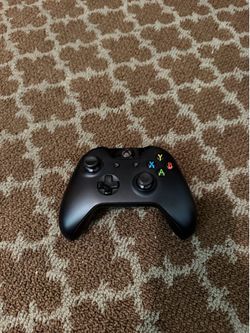 Black Xbox One / Series X|S Controller – Clean & Tested