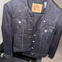 Levi’s Trucker Jacket 